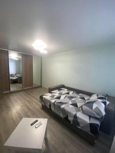 Уютная квартира возле метро Харьковская Генератор в доме