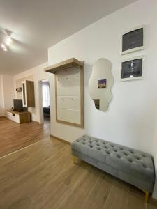 Elegant City Retreat