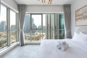 2 Bedroom Apartment BLVD Central 1 with Boulevard Views