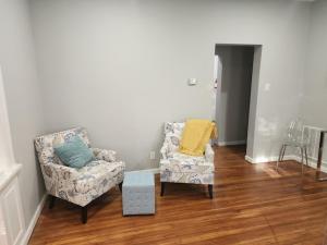 Summer Sunset Hideout 1-2 Bedrooms and 1 Bath