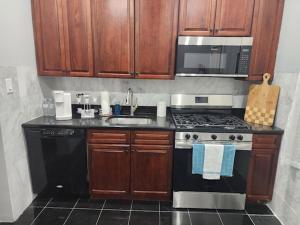 Summer Sunset Hideout 1-2 Bedrooms and 1 Bath