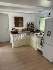 Chalets Charmant chalet sur terrain arbore : photos des chambres