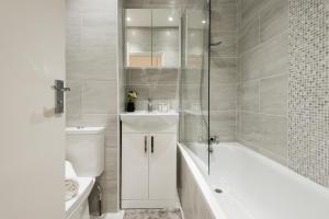 Stay Fulham North End Flats