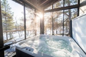 The Copper Nest by Hilla Villas