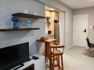 Charmoso 2 dormitórios a poucos passos da Praia em Balneário Camboriú!