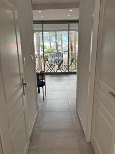 studio cabine climatisé proche de la plage