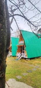 Treehouse for couple nr mall road