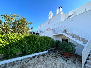 Dimora Campanile Galleppa by Monholiday