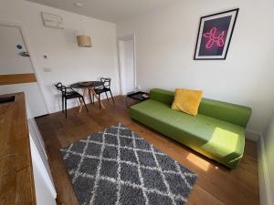 Suite 4 Green Park