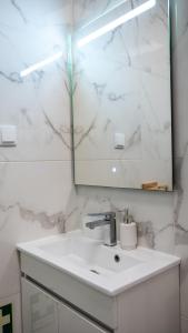 Seaside Tiny Treasure