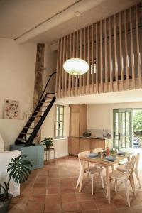 Beautiful duplex apartment in a farmhouse in Provence Verte VAR