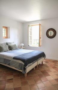 Appartements Beautiful duplex apartment in a farmhouse in Provence Verte VAR : Appartement 3 Chambres