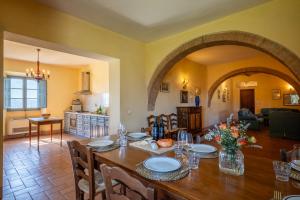 Chianti Escape PoolVines Tenuta Bibbiano-I Sodi