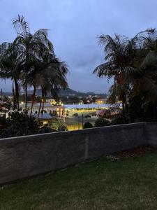 Residência completa no centro!