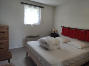 Appartements Au pied des piste T4 51m2 avec garage Le Pavin : photos des chambres