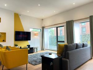 Stunning Duplex Apartment with Free Parking and WiFi