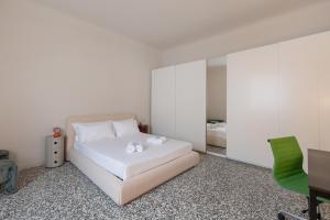 Newly renovated two-room apartment