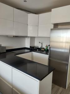 Apartamento moderno vistas mar