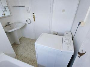 Apartamento cerca de la playa con parking y admite mascotas en Llançà - ES-170-4