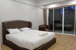 Oasis Villa โอเอซิสวิลล่า โคราช