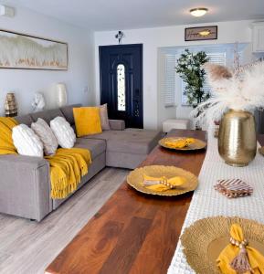 Hermosa y cogedora casa de campo, con fogata y BBQ rodeada de naturaleza y tranquilidad cerca de Silver Springs - 3hvězdičkové hotely ve městě Ocala