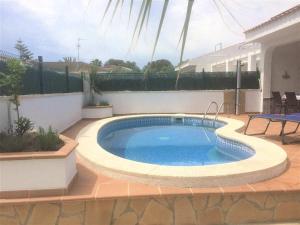 Casa en la playa con piscina privada, wifi, aire opcional, mascotas bienvenidas. - ES-184-40