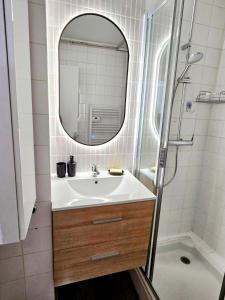 Appartements L-Acacia T2 tout confort avec clim WiFi vue tram : photos des chambres