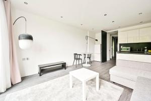 Bright Flat 1 min To Tower Bridge - Green Views