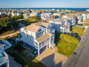 3min Walk to Beach Pool Hot Tub Game Room