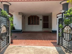 MAYURI Home Stay