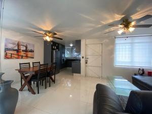 Remodeled Ground Floor Apartment in a Quiet Area