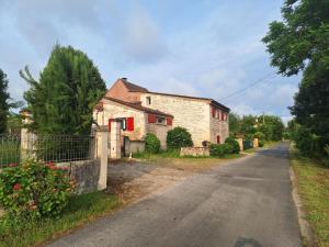 Maison au bord de leau