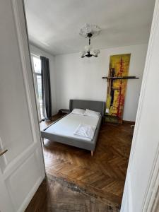 Apartment 20 gallery