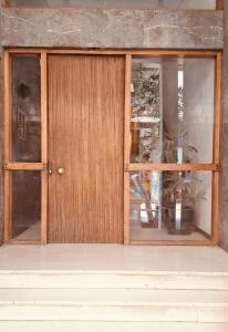 Quiet Arty Cosy Cool Flat Downtown