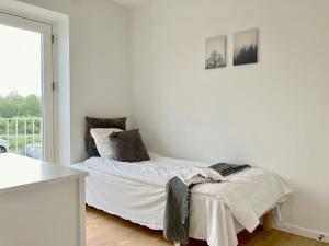 Spacious Apartment for 7 in Gellerupparken