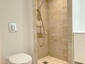 Central and Spacious Apartment for 10