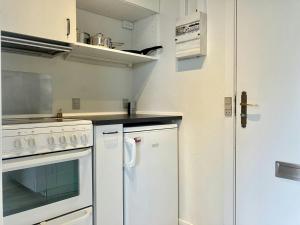 Central Studio for 2 Guests