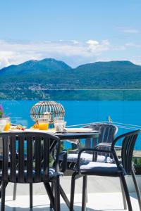 Endless Blue Maisonette