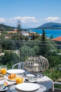 Endless Blue Maisonette