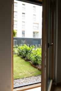 Ideal Apartments Port