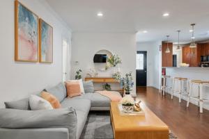 Coastal Lagoon - Pool Heating - Games - Air Hockey