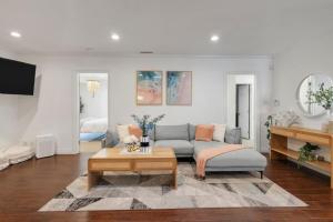 Coastal Lagoon - Pool Heating - Games - Air Hockey