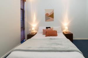 Windows on Wellington