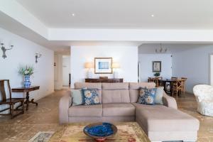 Vila da Falésia-With Pool and views