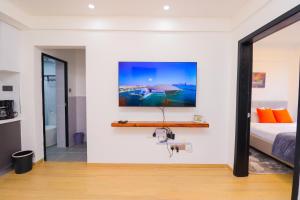 1BR Marina Bay Westlands with rooftop pool, gym & city views