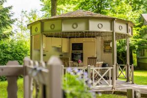 Le Colibri spa jacuzzi