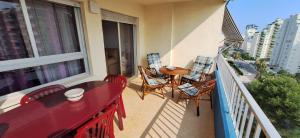 APARTAMENTO CALLE MENORCA A 100 MT del MAR