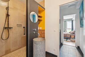 Appartements Duplex design relaxing garden Porte de Paris : photos des chambres