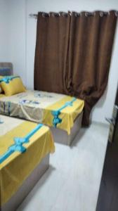 شاليه 3 غرف مفروش عالبسين يرى البحر من جميع الغرف بقرية نزهة بيتش راس سدر