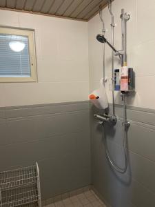 Sweet home- room upstairs near skicenter Ounasvaara and golf course